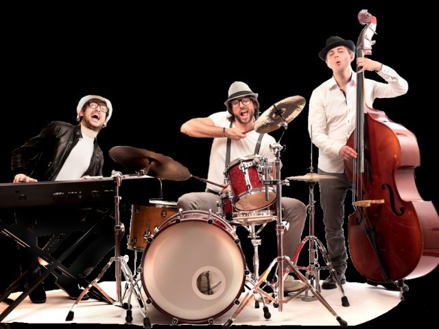 Cover Group On The Corporation