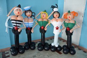 Сложные фигуры из шаров. Фото с сайта 